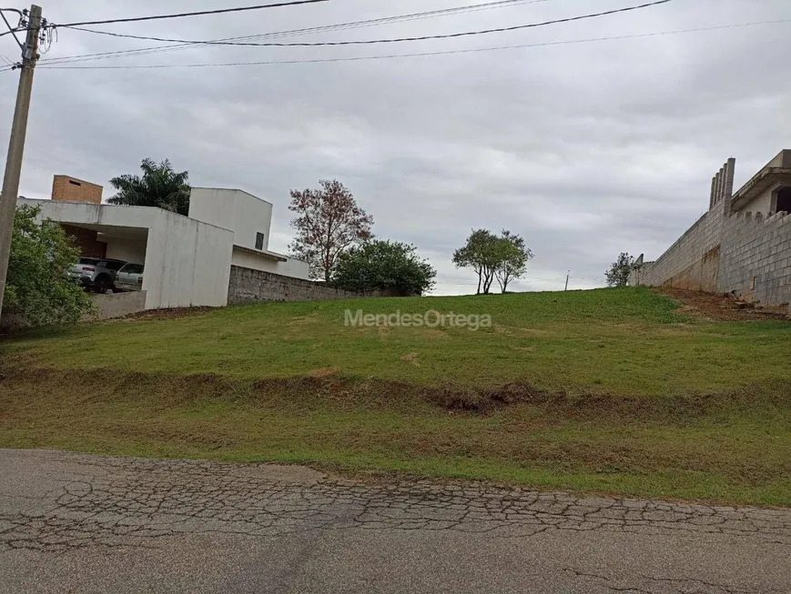 Foto 1 de Lote/Terreno à venda, 1000m² em Condominio Fazenda Alta Vista, Salto de Pirapora