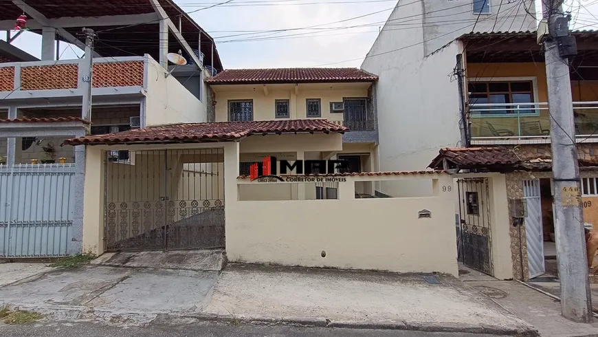Foto 1 de Casa com 2 Quartos para alugar, 293m² em Senador Vasconcelos, Rio de Janeiro