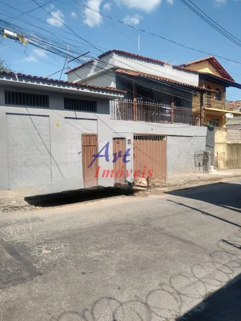 Foto 1 de Casa com 4 Quartos à venda, 194m² em Piratininga Venda Nova, Belo Horizonte