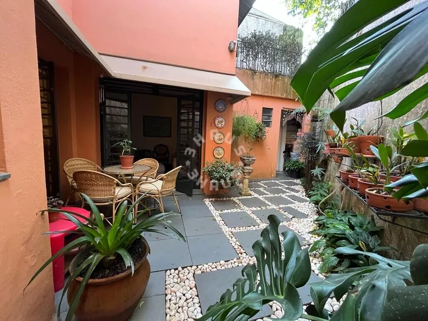 Foto 1 de Casa com 3 Quartos à venda, 172m² em Jardim Europa, Penápolis