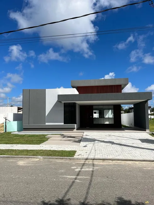 Foto 1 de Casa de Condomínio com 3 Quartos à venda, 161m² em Centro, Barra dos Coqueiros