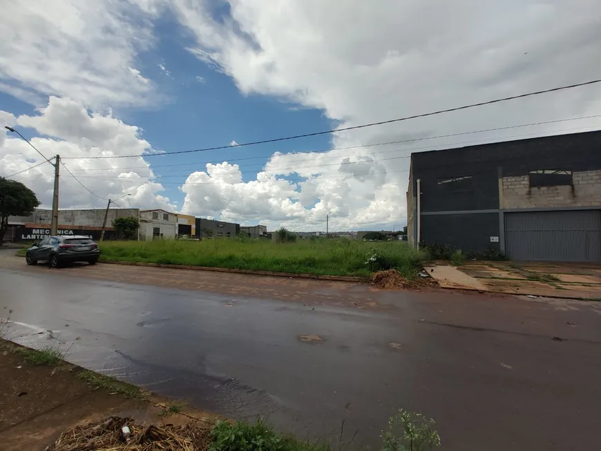 Foto 1 de Lote/Terreno à venda, 700m² em Jardim Colorado, Goiânia