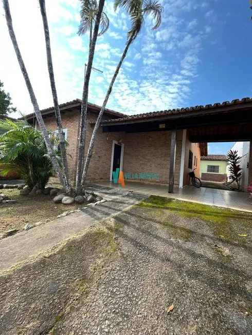 Foto 1 de Casa com 5 Quartos à venda, 166m² em Indaiá, Caraguatatuba