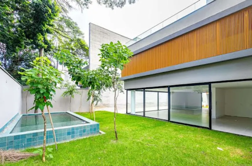 Foto 1 de Casa com 4 Quartos à venda, 740m² em Brooklin, São Paulo