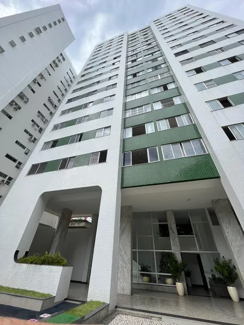 Foto 1 de Apartamento com 3 Quartos à venda, 91m² em Pituba, Salvador