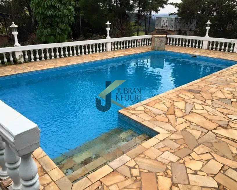 Foto 1 de Fazenda/Sítio com 4 Quartos à venda, 391m² em Terras da Capela de Santo Antônio, Jaguariúna