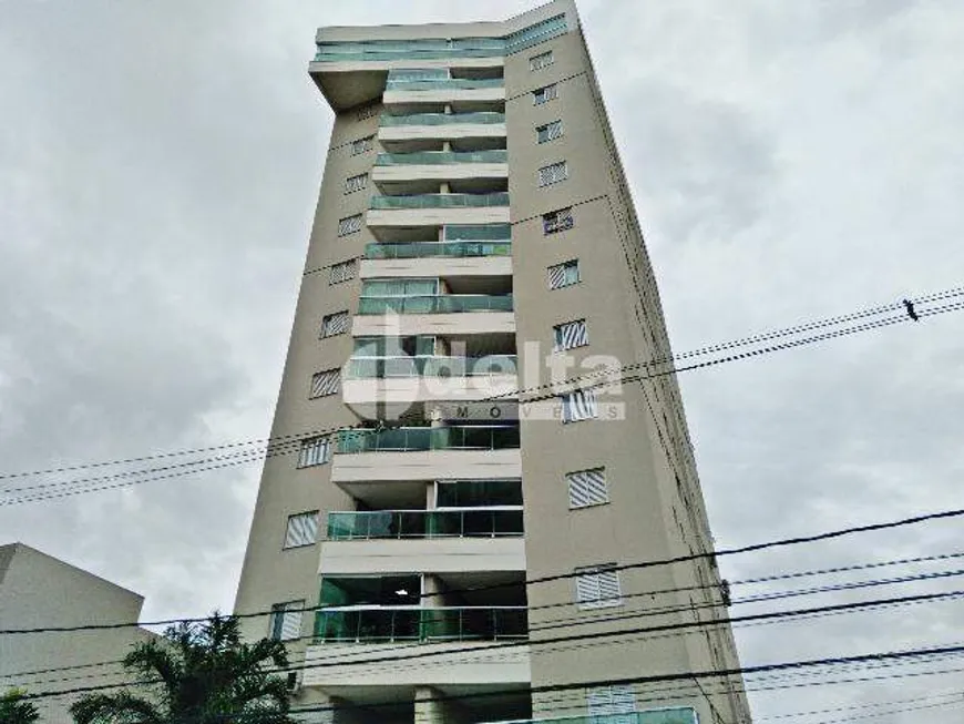 Foto 1 de Apartamento com 2 Quartos à venda, 70m² em Centro, Uberlândia