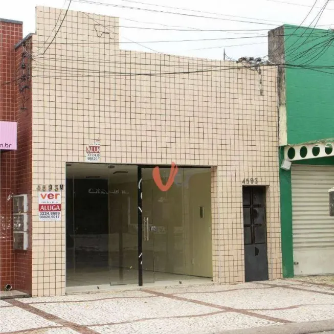 Foto 1 de Ponto Comercial para alugar, 40m² em Montese, Fortaleza