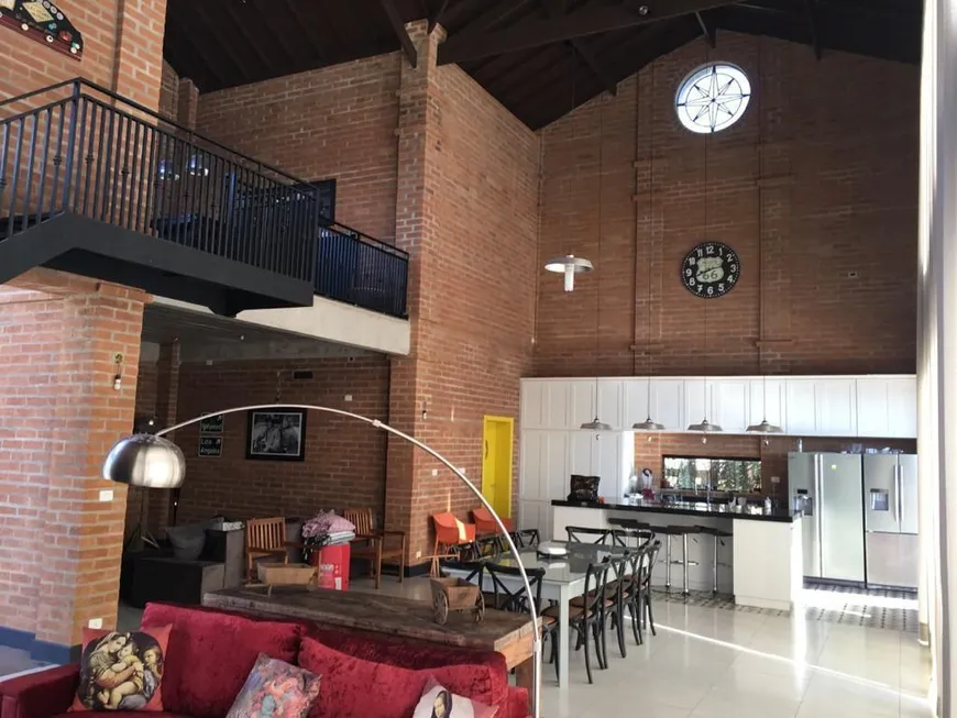 Foto 1 de Casa de Condomínio com 3 Quartos à venda, 700m² em Chácaras Catagua, Taubaté