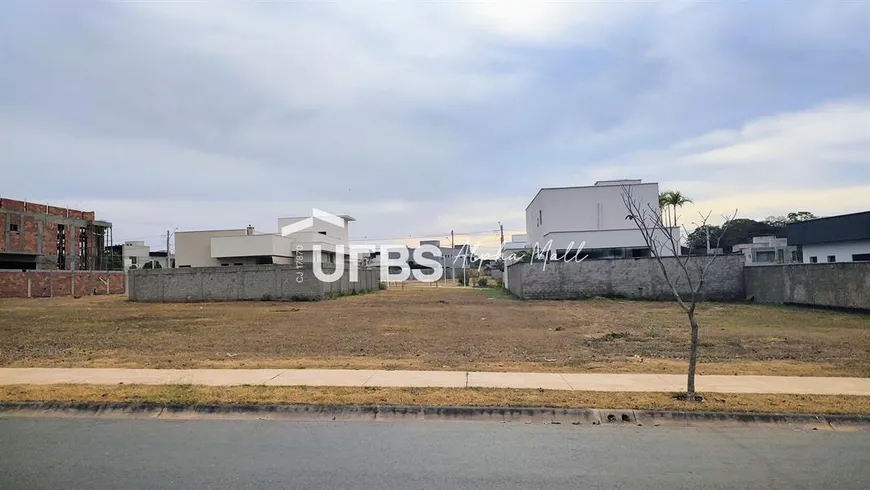 Foto 1 de Lote/Terreno à venda, 300m² em Parqville Pinheiros, Aparecida de Goiânia