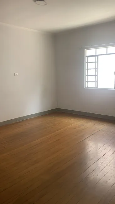 Foto 1 de Casa com 1 Quarto para alugar, 50m² em Chora Menino, São Paulo