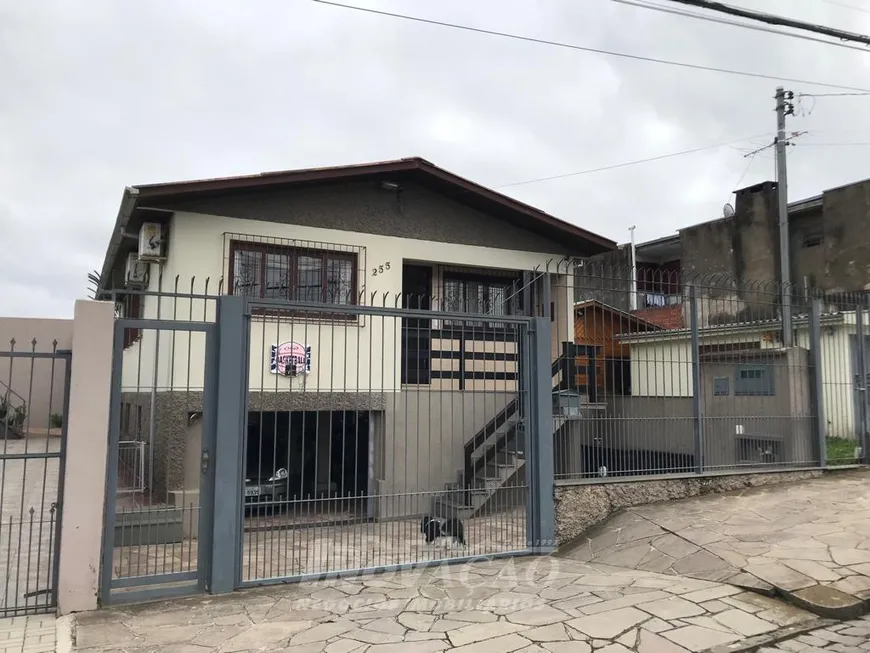 Foto 1 de Casa com 3 Quartos à venda, 186m² em Esplanada, Caxias do Sul