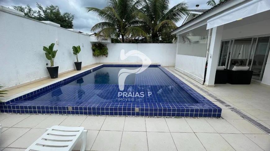 Foto 1 de Casa de Condomínio com 6 Quartos à venda, 350m² em Jardim Acapulco , Guarujá