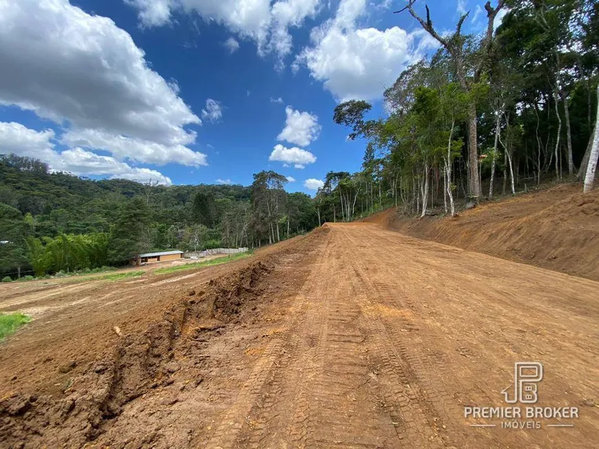 Foto 1 de Lote/Terreno à venda, 350m² em Quebra Frascos, Teresópolis