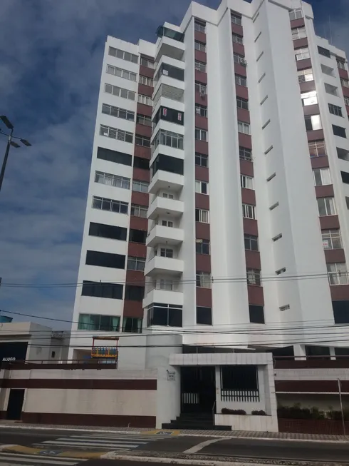 Foto 1 de Apartamento com 4 Quartos à venda, 127m² em Treze de Julho, Aracaju