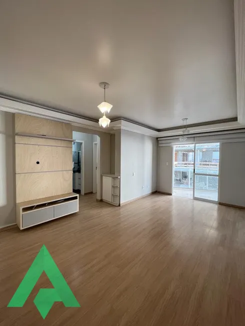 Foto 1 de Apartamento com 3 Quartos à venda, 87m² em Centro, Balneário Camboriú