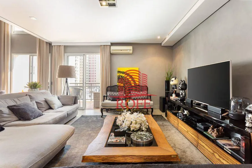 Foto 1 de Apartamento com 2 Quartos para venda ou aluguel, 163m² em Moema, São Paulo