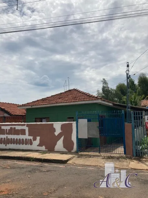 Foto 1 de Fazenda/Sítio com 2 Quartos à venda, 210m² em Centro, Potirendaba