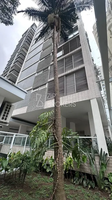 Foto 1 de Apartamento com 3 Quartos à venda, 250m² em Santa Cecília, São Paulo