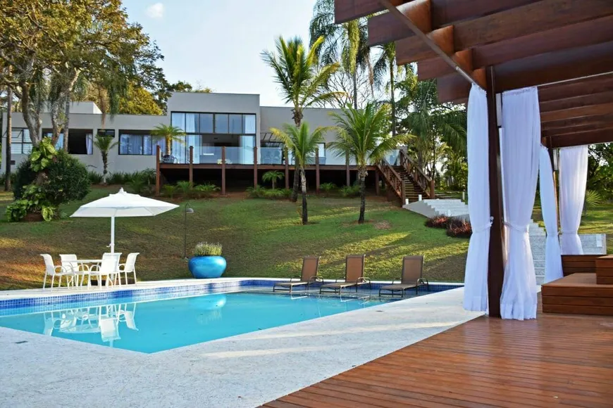 Foto 1 de Casa de Condomínio com 5 Quartos à venda, 650m² em Estancia Das Amendoeiras, Lagoa Santa