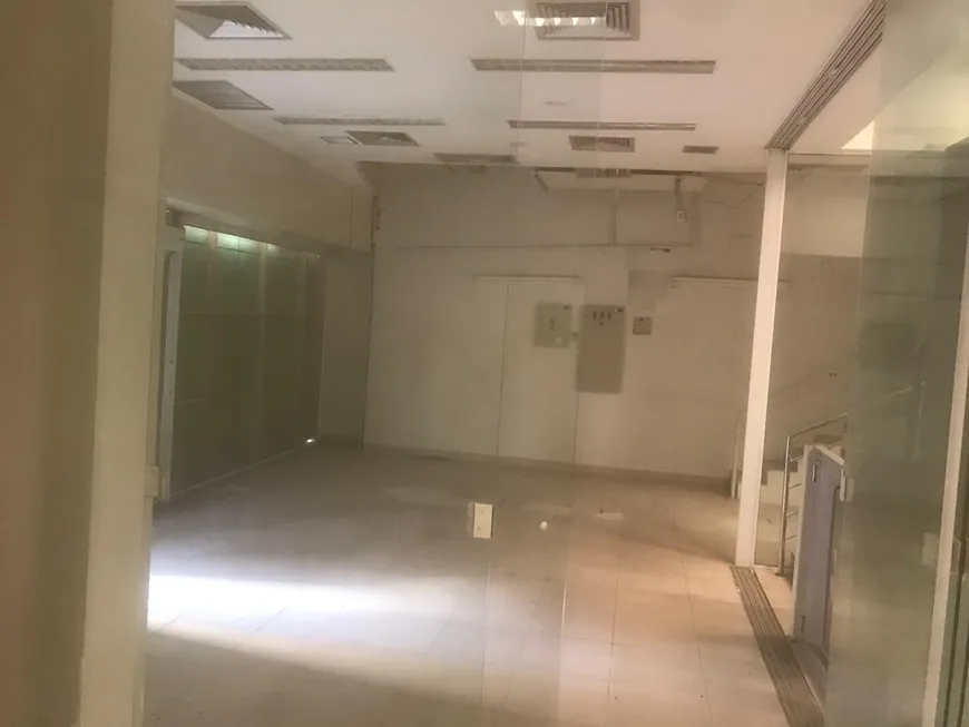 Foto 1 de Lote/Terreno para alugar, 516m² em Copacabana, Rio de Janeiro