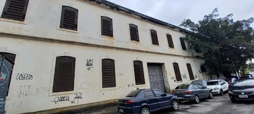 Foto 1 de Galpão/Depósito/Armazém para venda ou aluguel, 480m² em Centro, Niterói