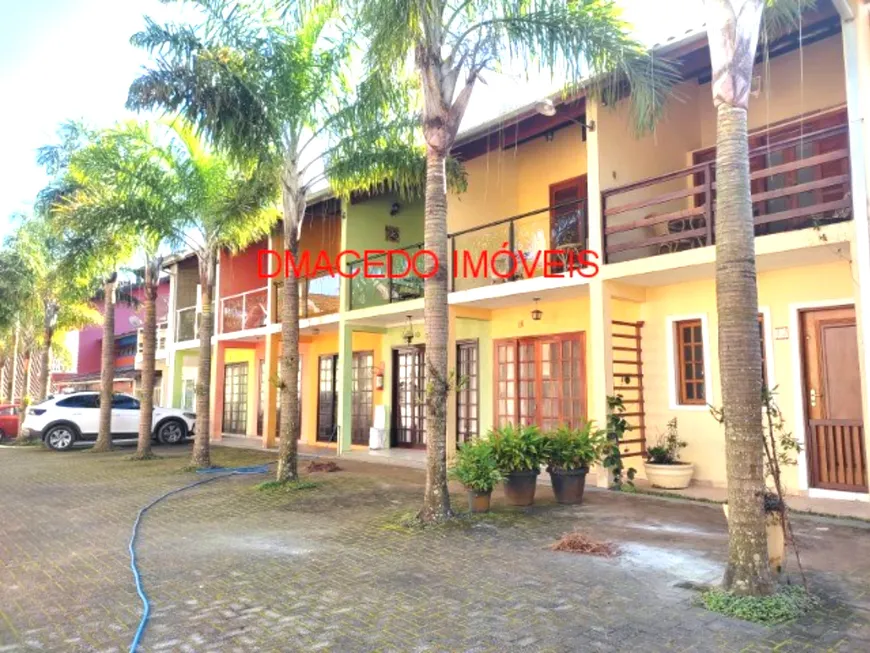 Foto 1 de Casa de Condomínio com 3 Quartos à venda, 176m² em Praia do Sapê, Ubatuba