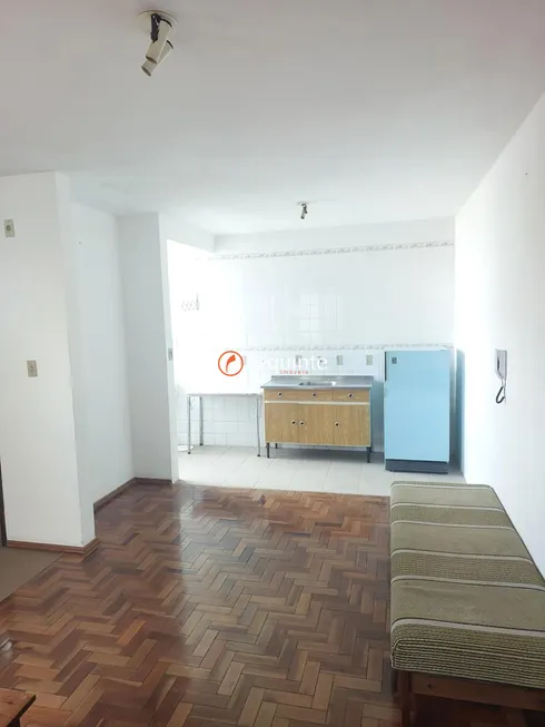 Foto 1 de Kitnet com 1 Quarto à venda, 36m² em Centro, Pelotas