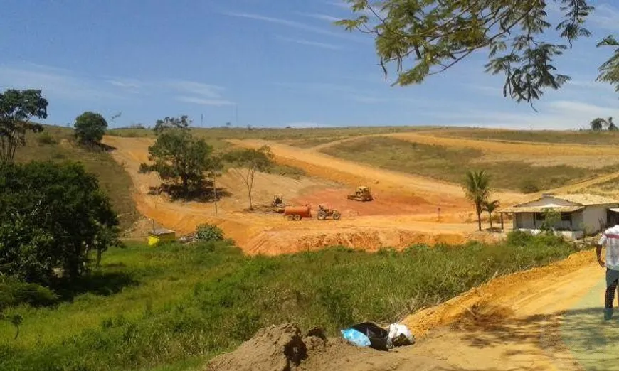 Foto 1 de Lote/Terreno à venda, 200m² em Virgem Santa, Macaé