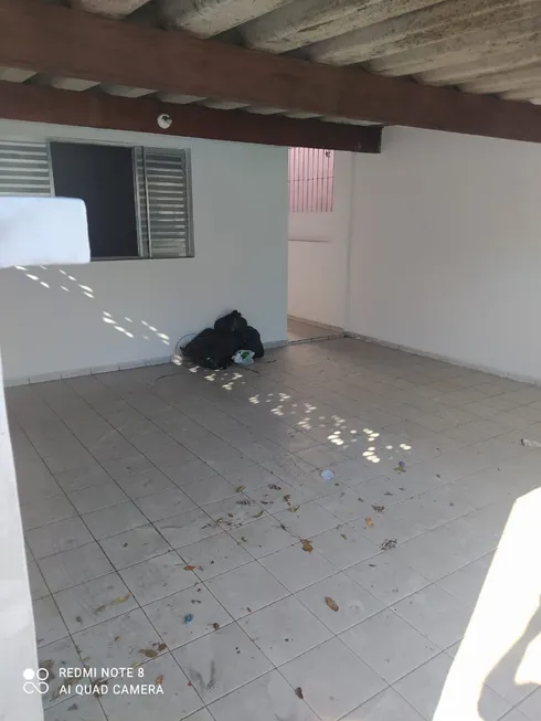 Foto 1 de Casa com 3 Quartos para alugar, 162m² em Jardim da Pedreira, São Paulo