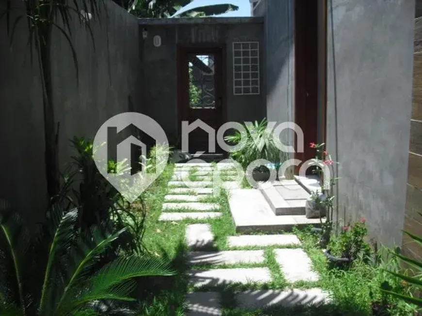 Foto 1 de Casa com 3 Quartos à venda, 337m² em Tijuca, Rio de Janeiro