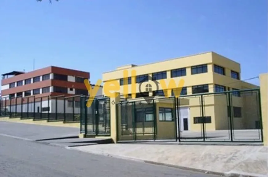 Foto 1 de Galpão/Depósito/Armazém à venda, 2500m² em Centro Industrial, Arujá