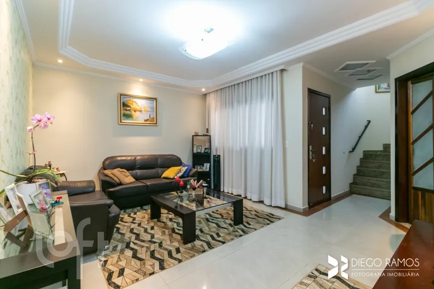 Foto 1 de Casa de Condomínio com 3 Quartos à venda, 136m² em Vila Pires, Santo André