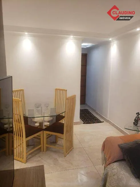 Foto 1 de Apartamento com 3 Quartos à venda, 56m² em Jardim Santa Terezinha, São Paulo