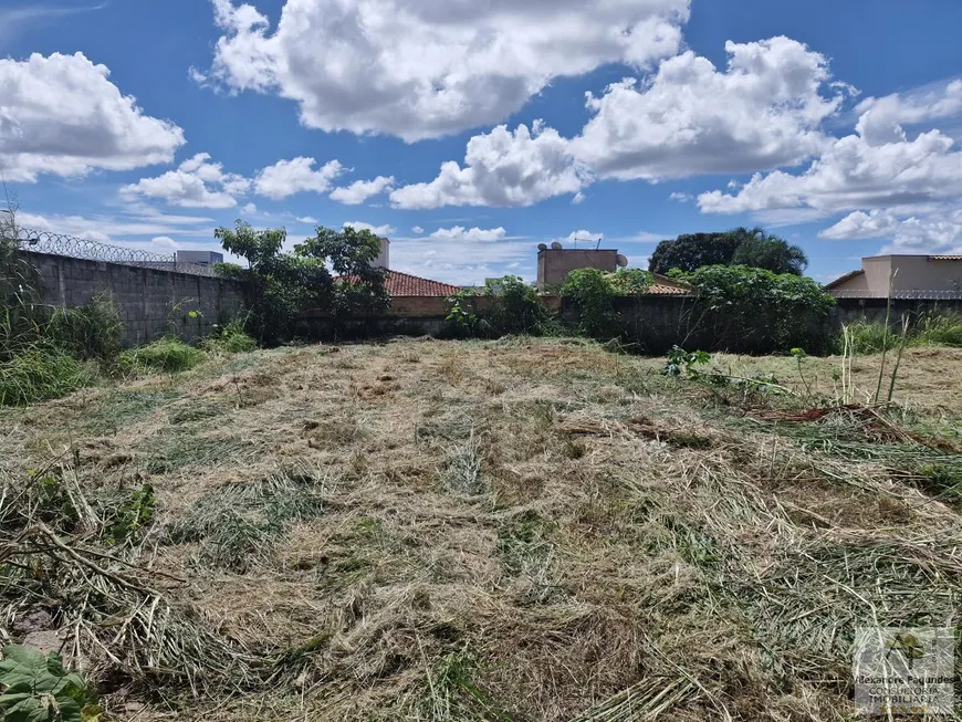 Foto 1 de Lote/Terreno à venda, 382m² em Residencial Village Garavelo, Aparecida de Goiânia