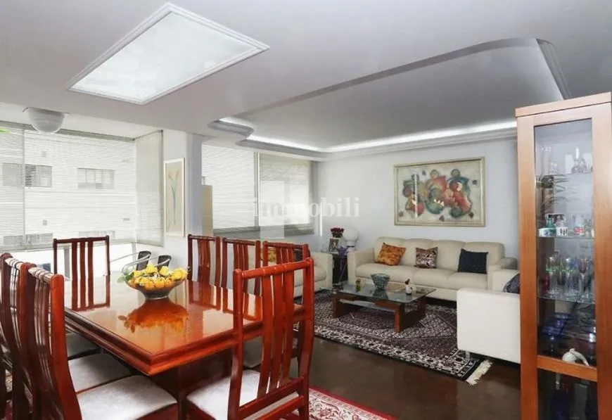 Foto 1 de Apartamento com 4 Quartos à venda, 170m² em Santa Cecília, São Paulo