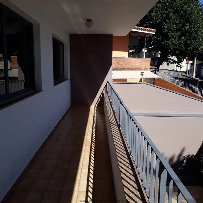 Foto 1 de Casa com 3 Quartos à venda, 357m² em Jardim Santana, Jundiaí