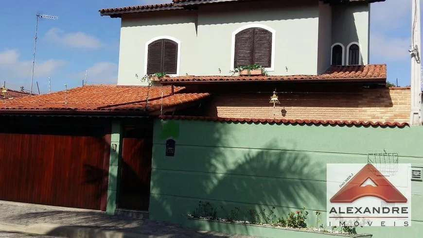 Foto 1 de Casa com 3 Quartos à venda, 194m² em Jardim Julieta, Caçapava