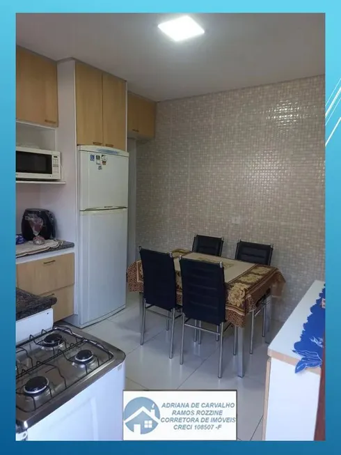 Foto 1 de Casa com 3 Quartos à venda, 140m² em Vila Janete, Carapicuíba