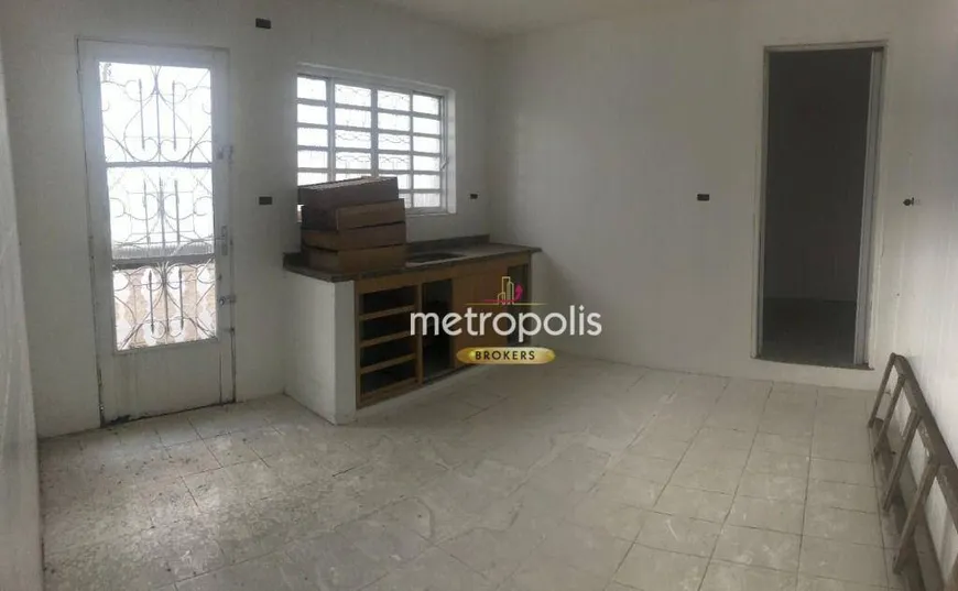 Foto 1 de Casa com 2 Quartos à venda, 101m² em Vila Sacadura Cabral, Santo André