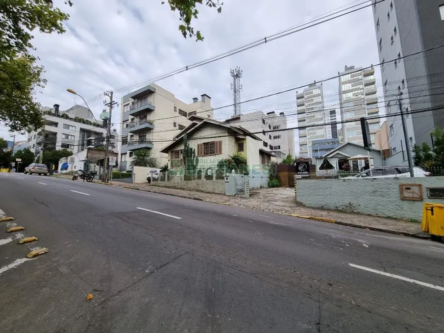 Foto 1 de Casa com 3 Quartos à venda, 200m² em Exposição, Caxias do Sul