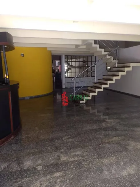 Foto 1 de Sobrado com 5 Quartos para venda ou aluguel, 300m² em Jardim Maia, Guarulhos