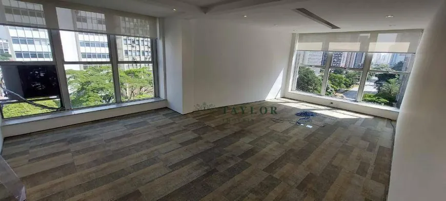 Foto 1 de Sala Comercial para alugar, 290m² em Jardim Paulistano, São Paulo