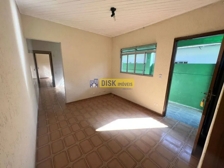 Foto 1 de Casa com 2 Quartos à venda, 100m² em Demarchi, São Bernardo do Campo