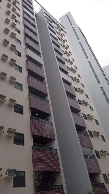 Foto 1 de Apartamento com 2 Quartos à venda, 78m² em Madalena, Recife