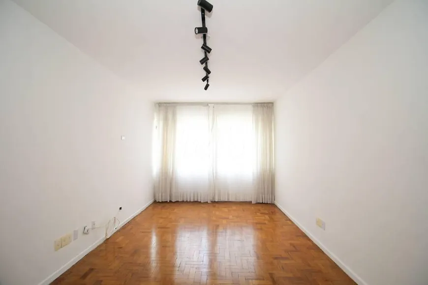Foto 1 de Apartamento com 2 Quartos para alugar, 100m² em Bela Vista, São Paulo
