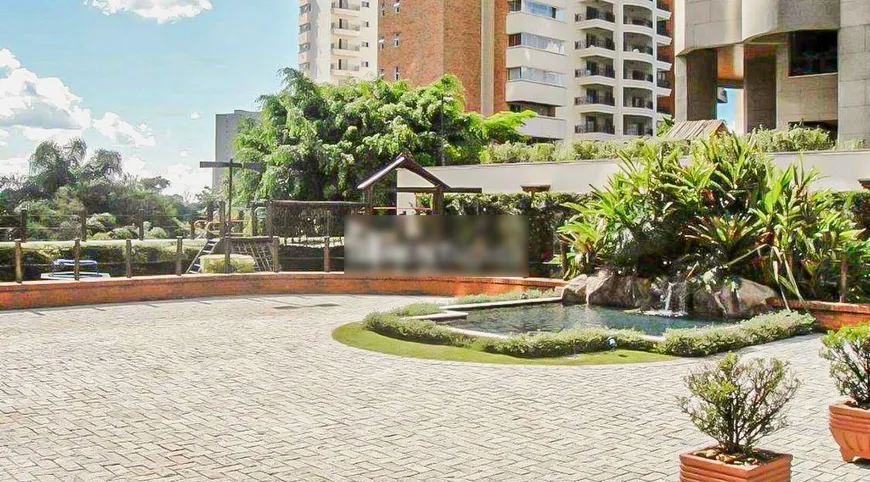Foto 1 de Apartamento com 6 Quartos à venda, 818m² em Jardim Everest, São Paulo