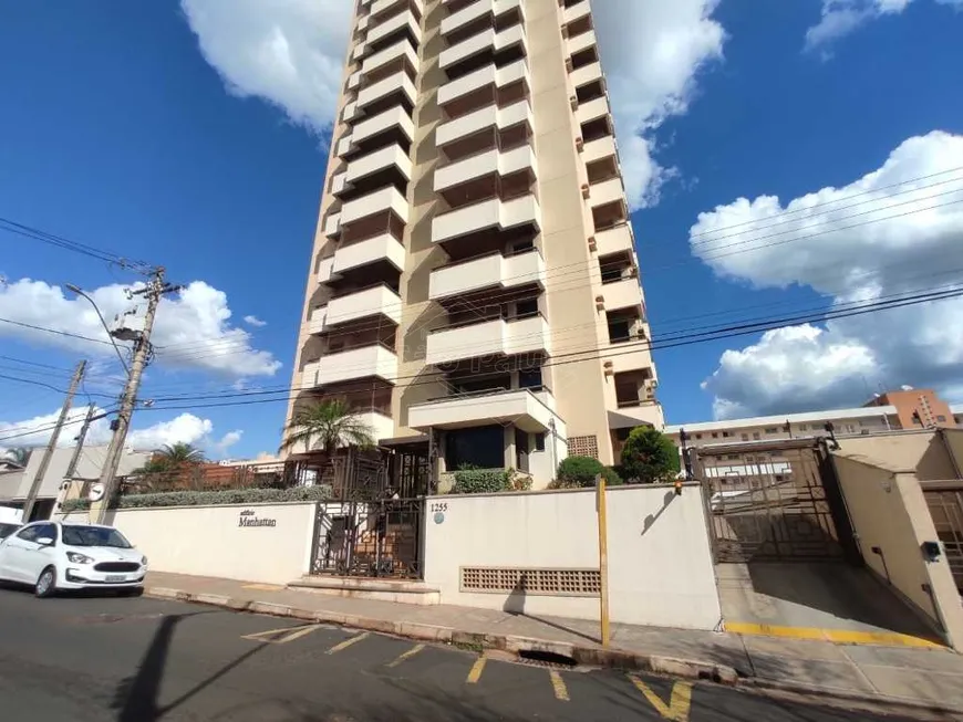 Foto 1 de Apartamento com 3 Quartos à venda, 139m² em Centro, Araraquara