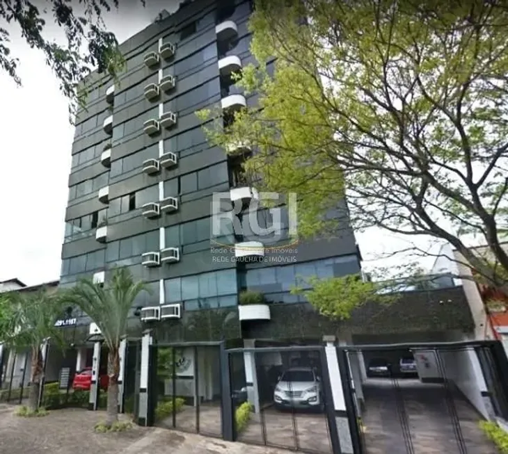 Foto 1 de Apartamento com 3 Quartos à venda, 194m² em Jardim Itú Sabará, Porto Alegre