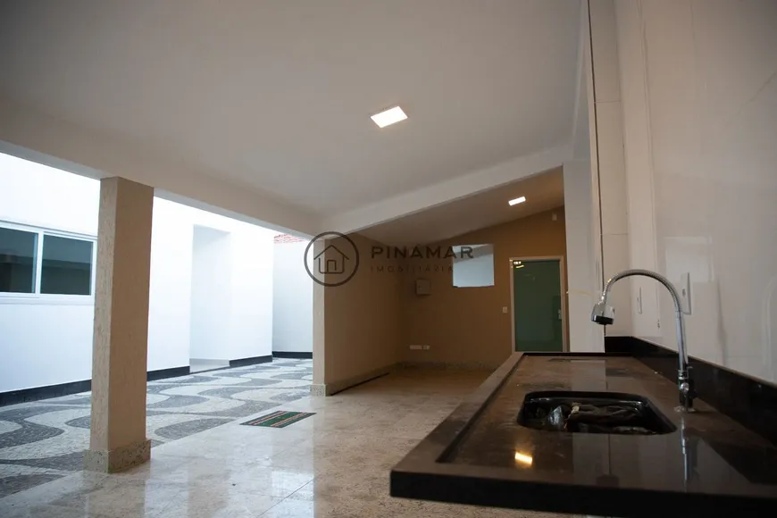 Foto 1 de Casa com 5 Quartos à venda, 340m² em Setor Sol Nascente, Goiânia